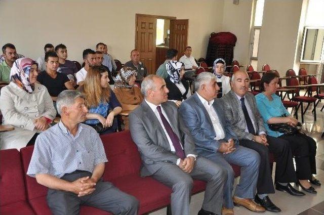 Sorgun’da 25 Kursiyer Düzenlenen Törenle Sertifikalarını Aldı