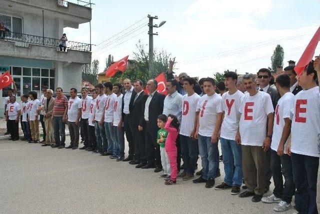 Mhp’den ‘ne Mutlu Türk'üm Diyene’ Eylemi