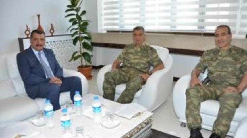 Orgeneral Mendi Ve T&uuml;mgeneral Aktı, Başkan G&uuml;rkan&rsquo;ı Ziyaret Etti