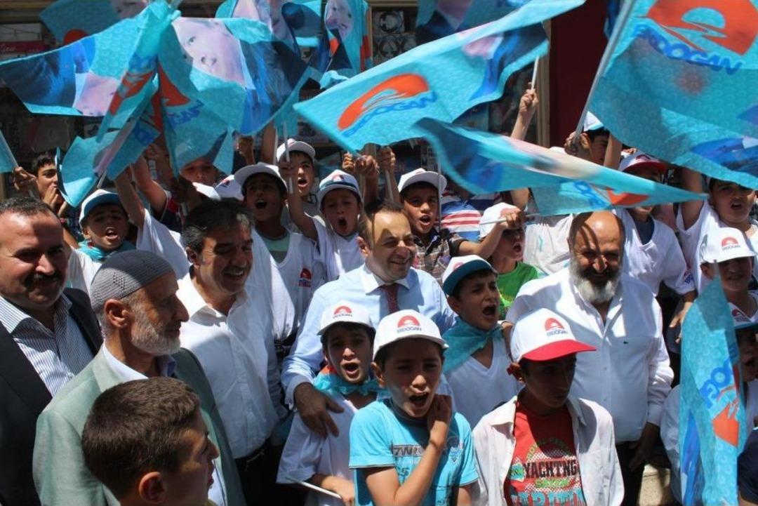 Eski AB Bakanı Ve AK Parti İstanbul Milletvekili Bağış: