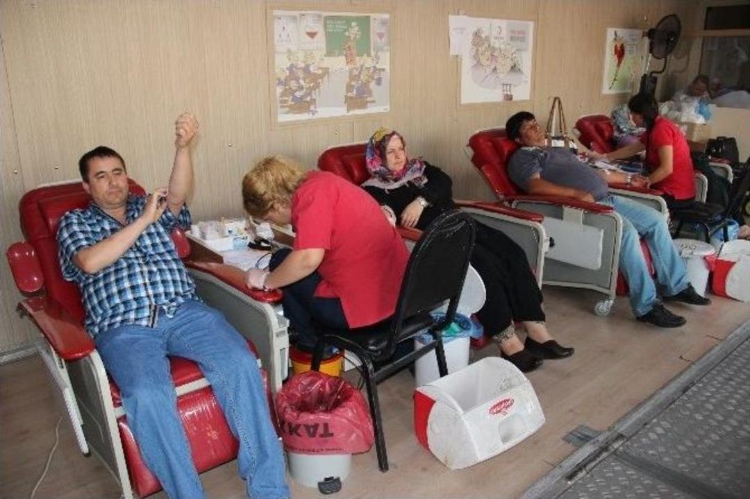 &Ccedil;an&rsquo;dan Kızılay'a 93 &Uuml;nite Kan