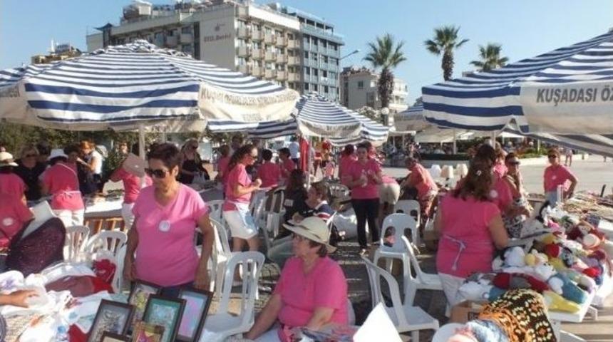 Kuşadası&rsquo;nda Engelliler Yararına 20. Yıl Kermesi