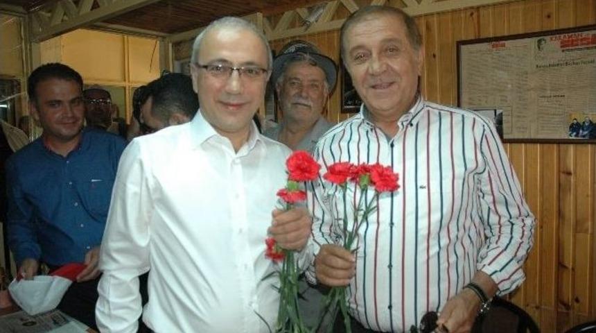 Bakan Elvan&rsquo;dan Chp İl Başkanına Kırmızı Karanfil