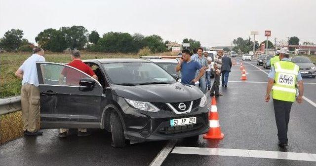 Dur İhtarına Uymayan Kadın Sürücü Ortalığı Birbirine Kattı