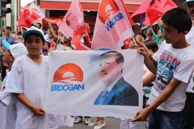 Dualarla Tayyip Erdoğan’a Destek