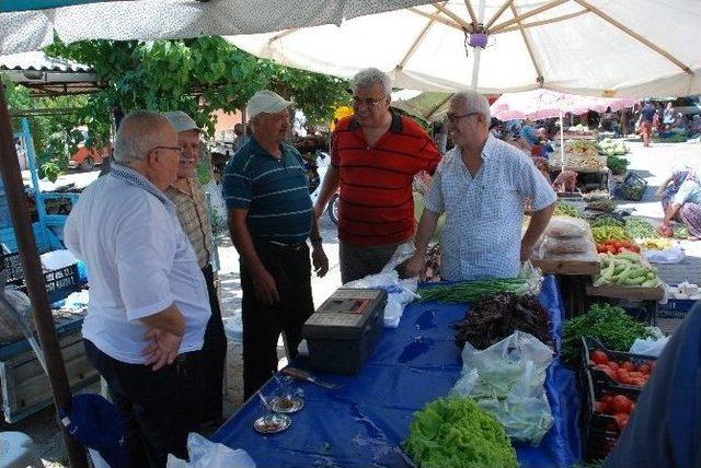 Ali Sarıbaş Pazarcı Esnafını Ziyaret Etti