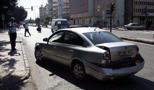 Hollandalı Gurbetçi Kaza Yaptı