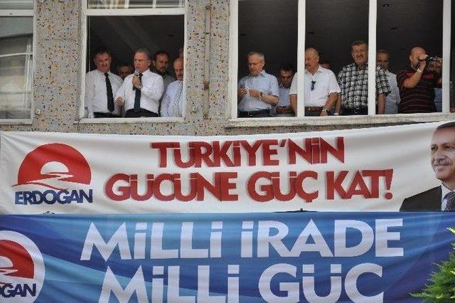 Ak Parti Genel Başkan Yardımcısı Mehmet Ali Şahin: 1