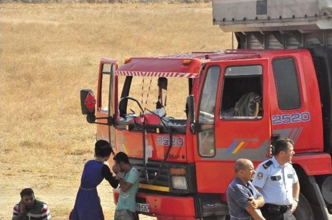 Nakliye Kamyonuna Saldırı: 1 Yaralı