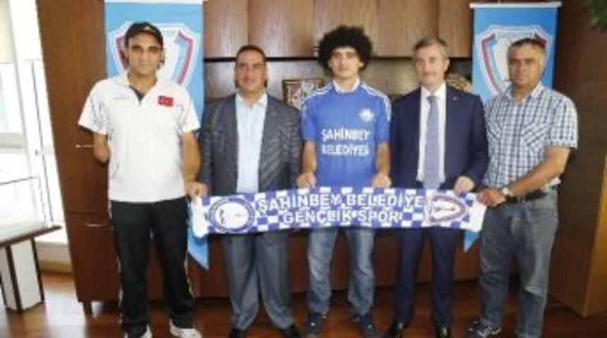 Şahinbeyli 2 Sporcu D&uuml;nya Ve Avrupa Şampiyonasına Gidiyor