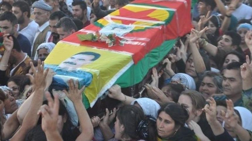 Irak&rsquo;ta Hayatını Kaybeden Kadın Gazeteci T&uuml;rkiye&rsquo;ye Getirildi