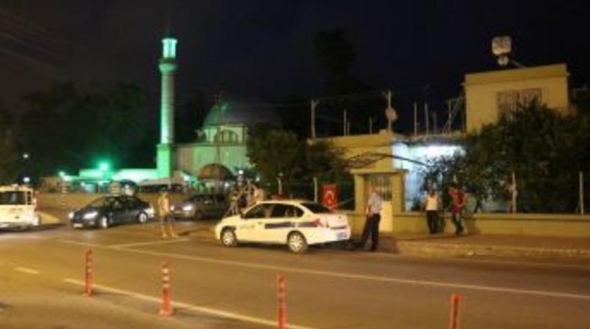 Trafikte Bı&ccedil;aklı Saldırı