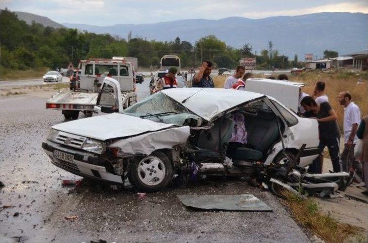 Yola Dökülen Mıcır Kaza Yaptırdı:7 Yaralı G3