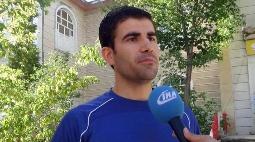 Ağrı&rsquo;da Cumhurbaşkanlığı İ&ccedil;in Halk Sandık Başında