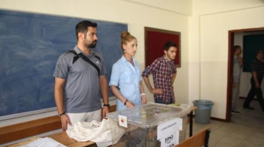 Muş&rsquo;ta Oy Kullanma İşlemi Başladı