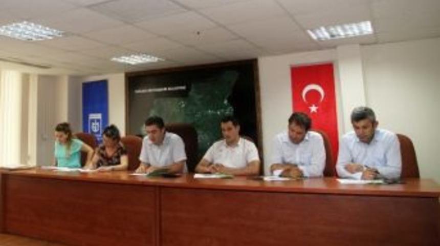 Parkların Temizliği İ&ccedil;in Ara&ccedil; Kiralama İhalesi Yapıldı