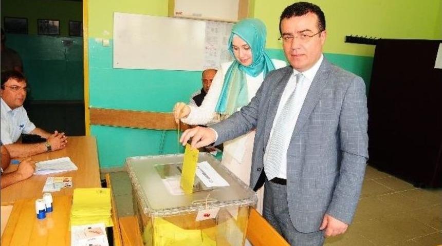 Başkan Taş&ccedil;ı, Anafartalar Lisesi&rsquo;nde Oyunu Kullandı
