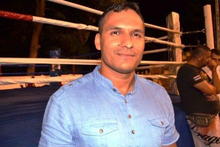 Ayvalık’ta Tayland Boksunun Zafer Gecesi G1