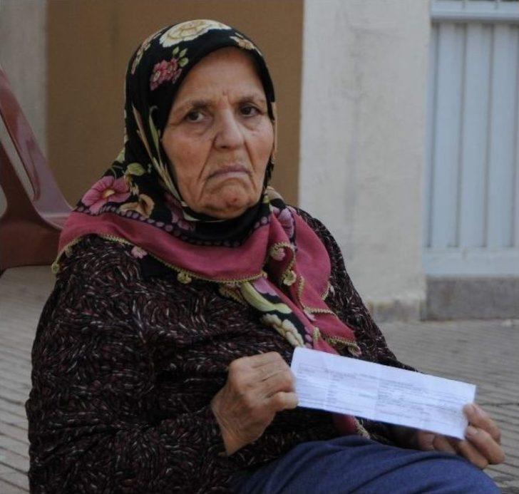 "oyumu Kullanmadan Gtimeyeceğim" Diye Direnen 64 Yaşındaki Yaşlı Kadının İmdadına İtfaiye Ve Sağlık Ekipleri Yetişti G1