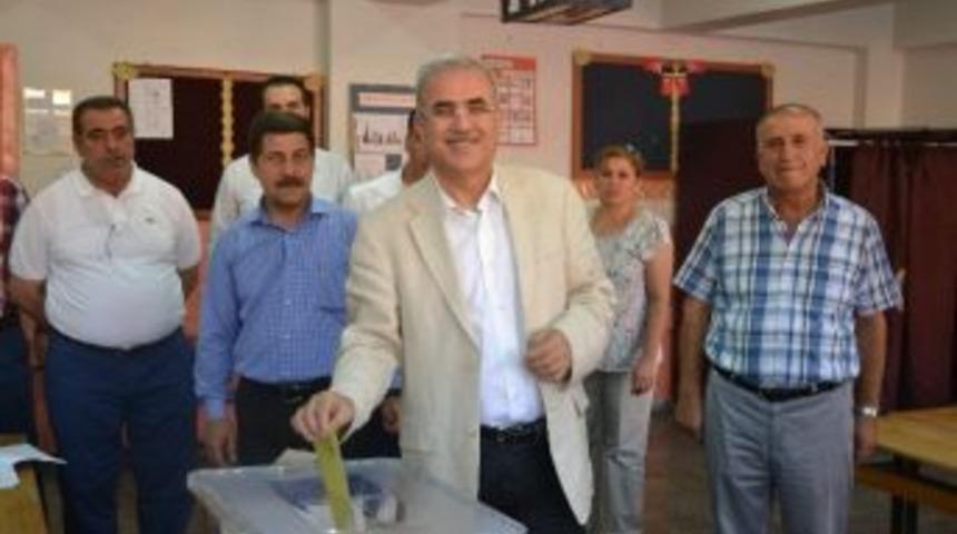 Milletvekili Fındıklı Oy'unu Kullandı