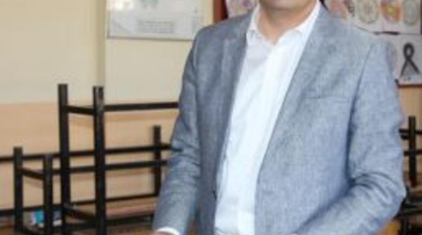 Başkan Altay Oyunu Kullandı