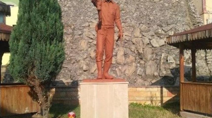 K&uuml;re&rsquo;ye Şehit Madenciler Anıtı Dikildi