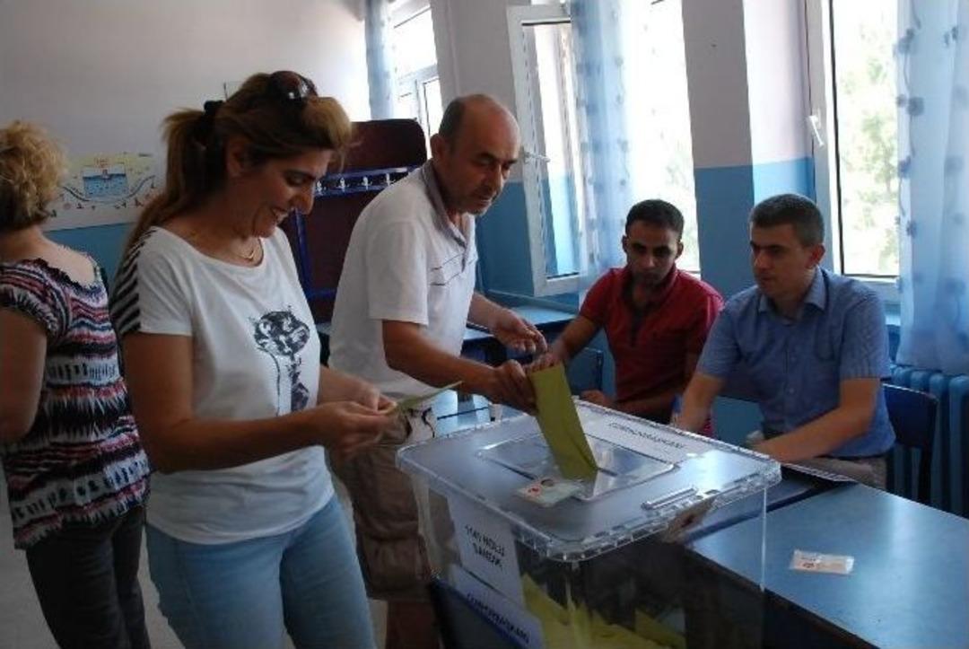 Didim&rsquo;liler Cumhurbaşkanlığı Se&ccedil;imi İ&ccedil;in Sandık Başına Gitti