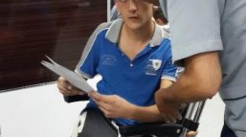 Otomobil Yayaya &Ccedil;arptı: 1 Yaralı