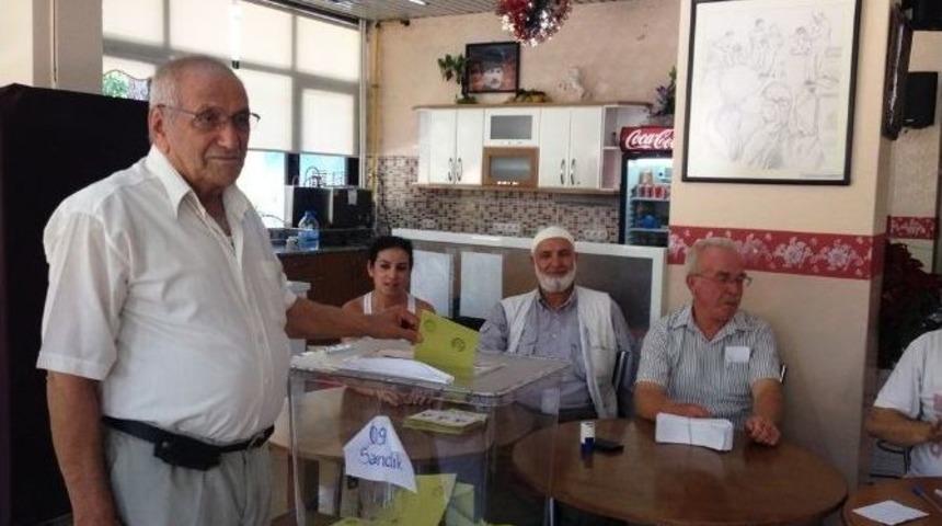 Huzurevi Sakinleri Oyunu Kullandı