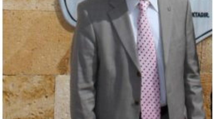 Eski Belediye Başkan Yardımcısı Berat Bı&ccedil;ak&ccedil;ı Babasını Kaybetti