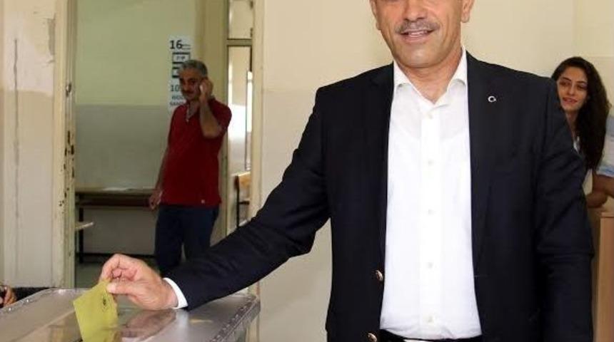 Engin Tekintaş: "devrim Ve Değişim G&uuml;n&uuml;"