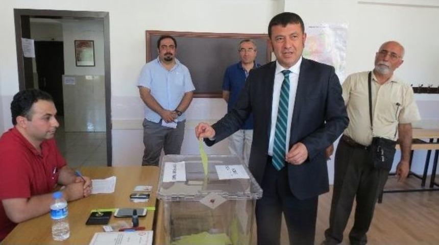 Chp Genel Başkan Yardımcısı Ağbaba: &ldquo;se&ccedil;im Sonucuna Saygılı Olacağız&rdquo;