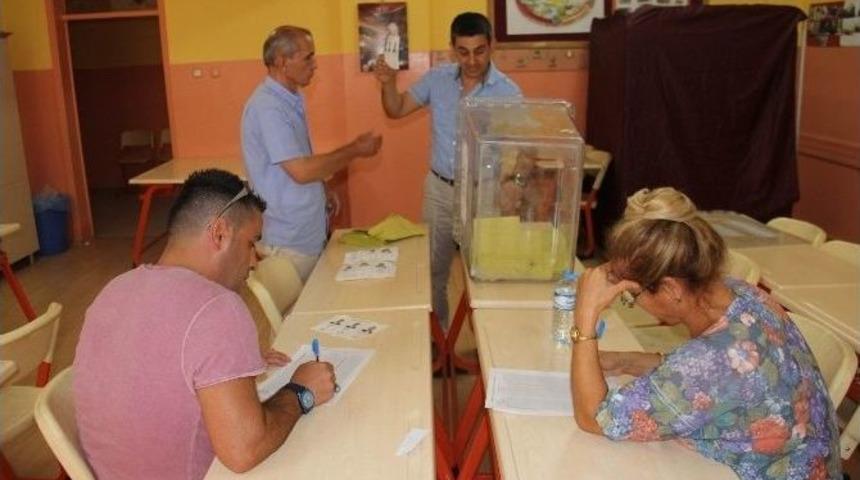 Samsun'da Oy Sayımı Devam Ediyor