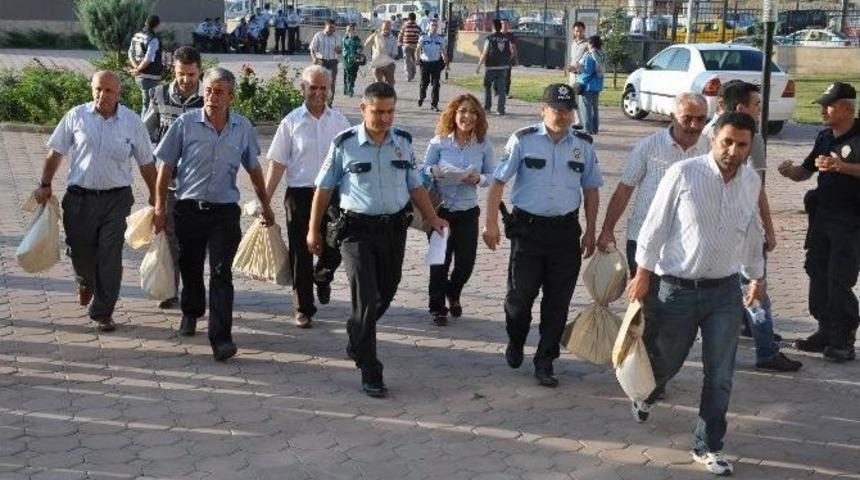 Sivas&rsquo;ta Oy Pusulaları Adliye Sarayına Getirildi