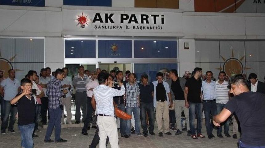 Erdoğan&rsquo;ın Zaferi Coşkuyla Kutlandı