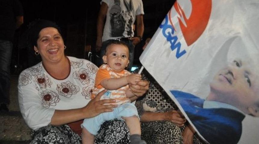 Ak Partililer L&uuml;leburgaz'da Sokağa D&ouml;k&uuml;ld&uuml;