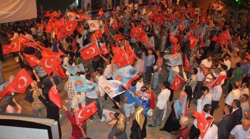 Karab&uuml;kl&uuml;ler, Erdoğan&rsquo;ın Zaferini Kutladı