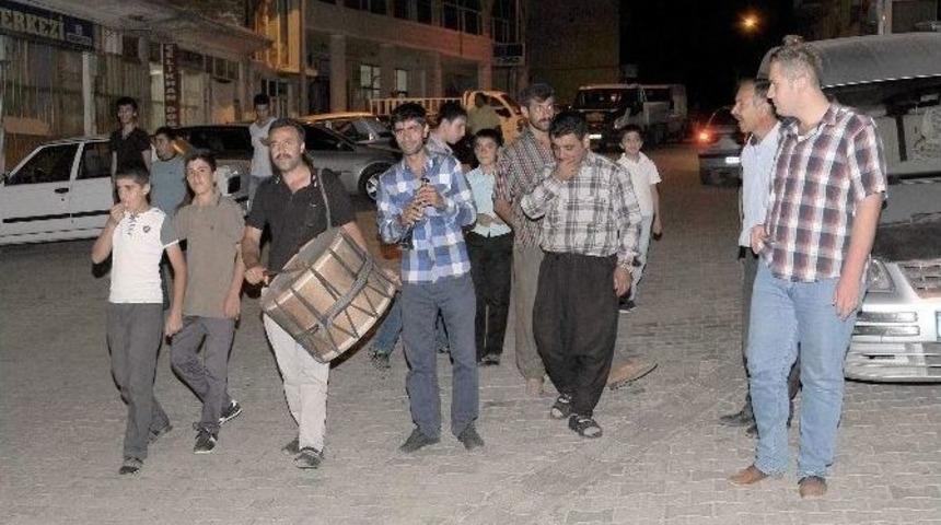 &Ccedil;elikhan Belediyesi Cumhurbaşkanlığı Se&ccedil;imini Kutladı