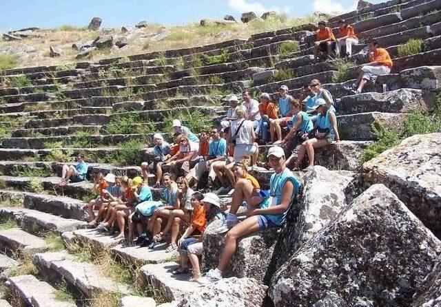 Festivalde Tmok'un Faaliyetleri Anlatılacak