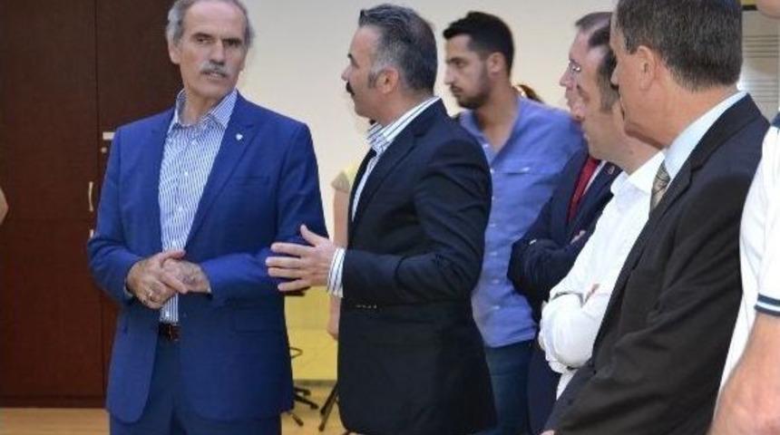 Abd&rsquo;li Gen&ccedil;lerden T&uuml;rk&ccedil;e Konser