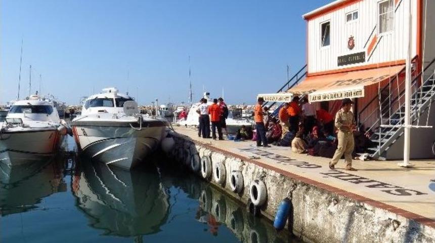 &Ccedil;anakkale'de 79 Ka&ccedil;ak G&ouml;&ccedil;men Yakalandı