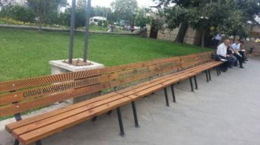 Ordu&rsquo;da Cami Avlularındaki Banklar Değiştirildi