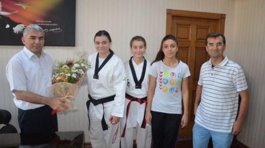 Fatsalı Tekvandocudan T&uuml;rkiye Derecesi