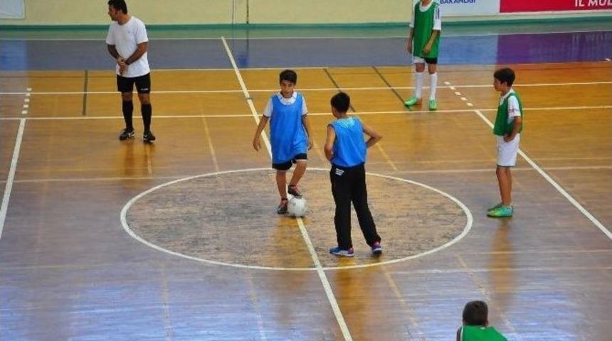 Manisa&rsquo;da Kur&rsquo;an Kursları Arası Futbol Turnuvası
