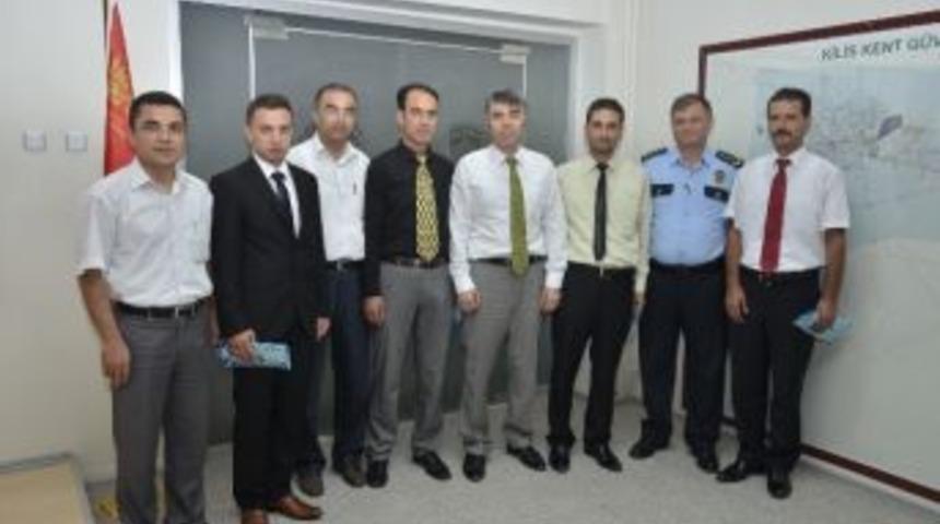 Başarılı Polisler &Ouml;d&uuml;llendirildi