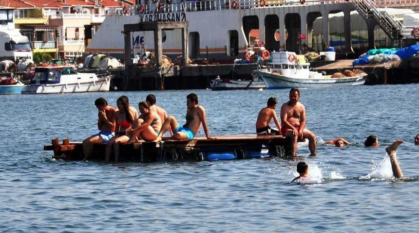 Lapseki'de Sahiller Se&ccedil;im Sonrası Tekrar Doldu