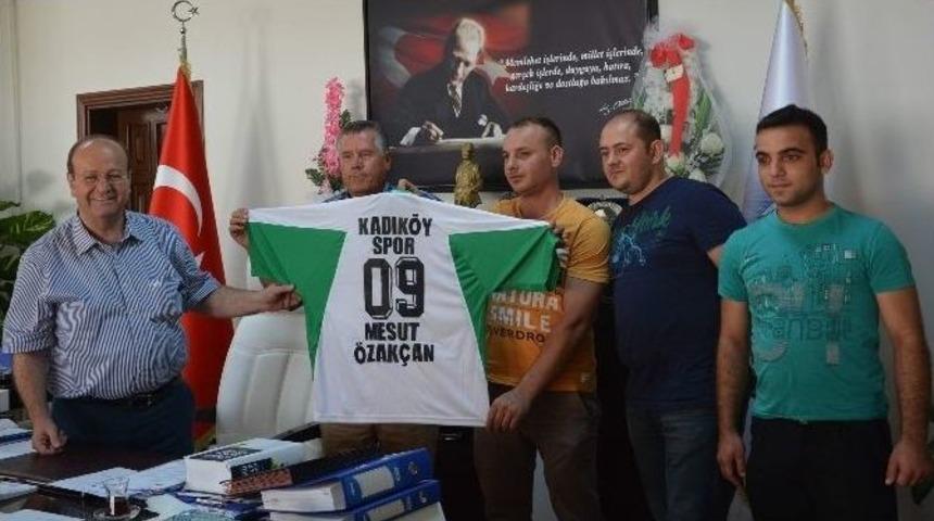 Özakcan: “gençleri Spora Yöneltmeliyiz”