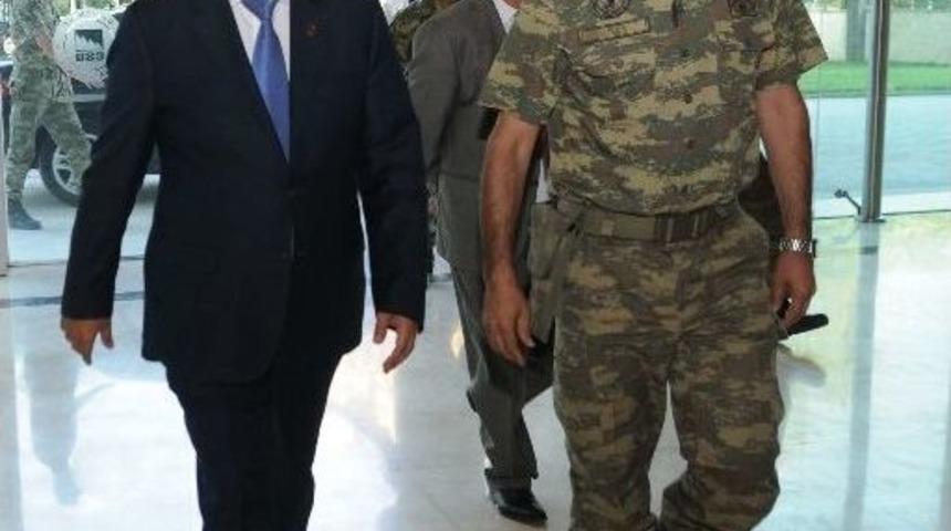 Tuğgeneral G&uuml;neş, Sanayicilere Veda Etti