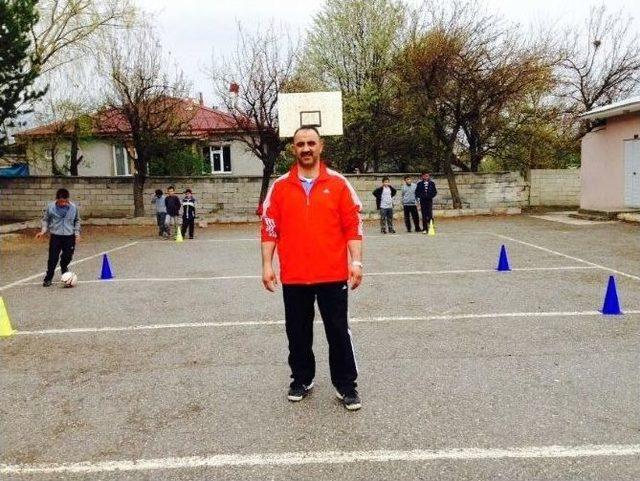 Mustafa Vurgun Futbol İl Temsilciliği’ne Seçildi