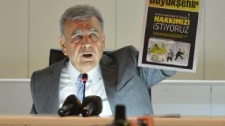 İzmir B&uuml;y&uuml;kşehir'de Gergin Meclis